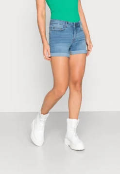 Noisy May Nmbe Lucy - Denim Shorts - Light Blue Denim