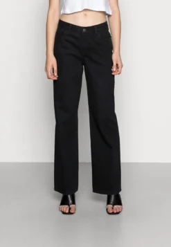 Noisy May Nmamanda Wide Jeans - Relaxed Fit Jeans - Black Denim