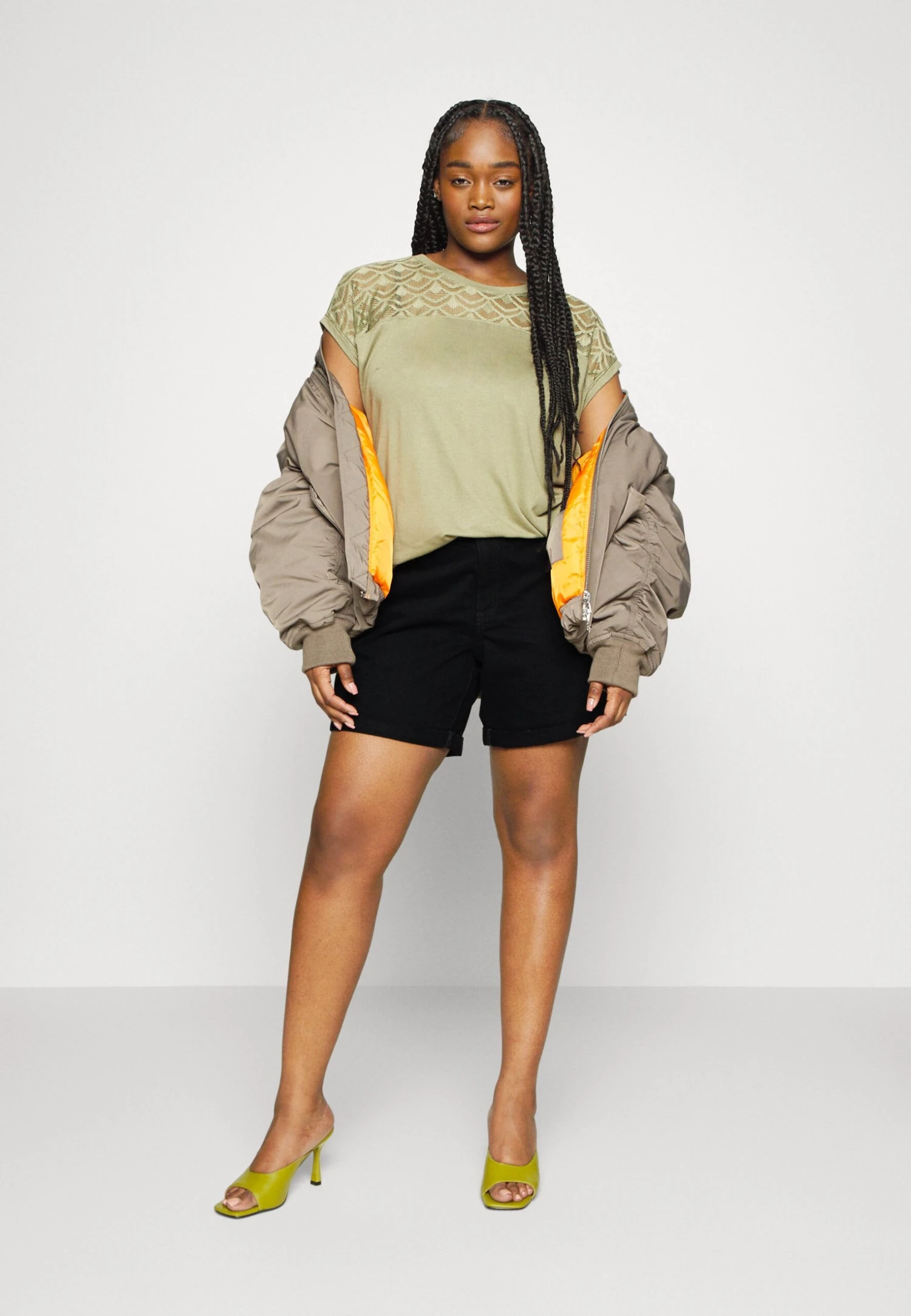 Nmsmiley Curve- Shorts - Black - Image 2