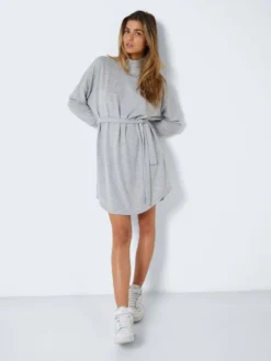 Noisy May SHORT LONG SLEEVED DRESS