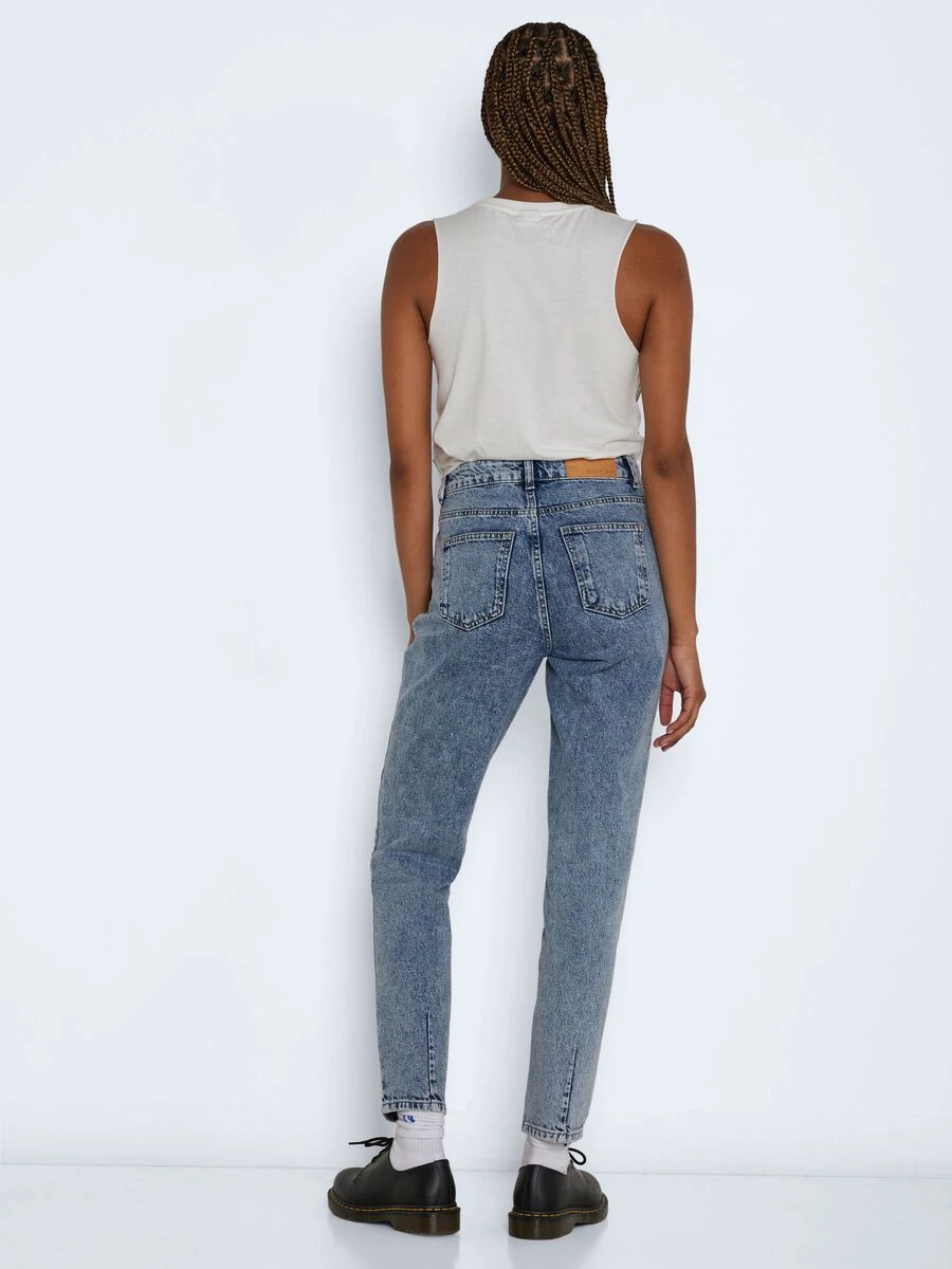 Noisy May NMISABEL HIGH WAISTED ANKLE MOM JEANS - Image 4