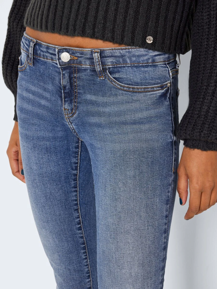 Noisy May NMEVIE LOW WAIST BOOT-CUT JEANS - Image 5