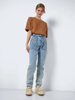 Noisy May NMJULY QUILTED MOM JEANS