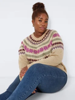 Noisy May CURVE KNITTED PULLOVER