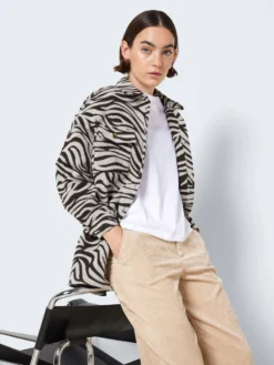 Noisy May LOOSE FIT ZEBRA SHIRT