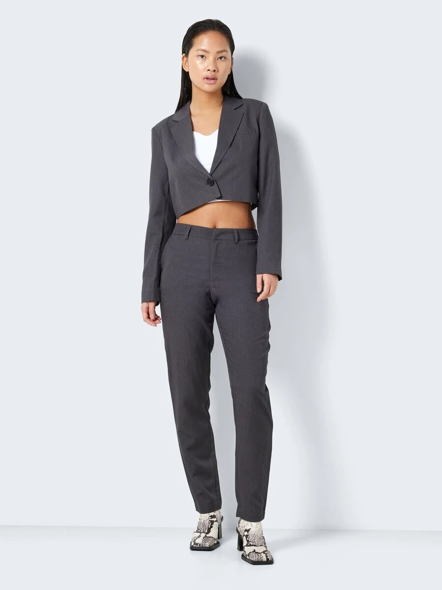 Noisy May CROPPED BLAZER - Image 3