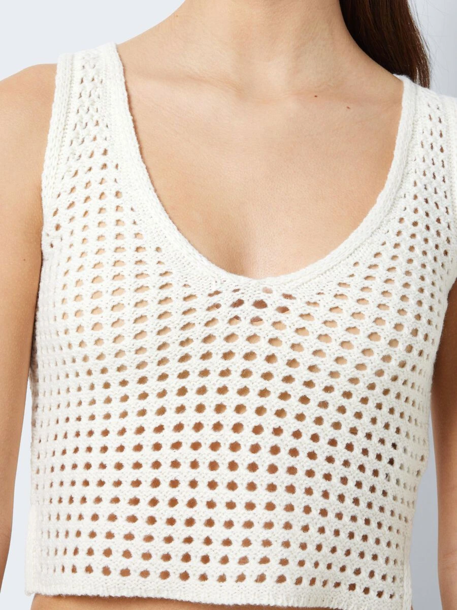 Noisy May KNITTED V-NECK TOP - Image 5