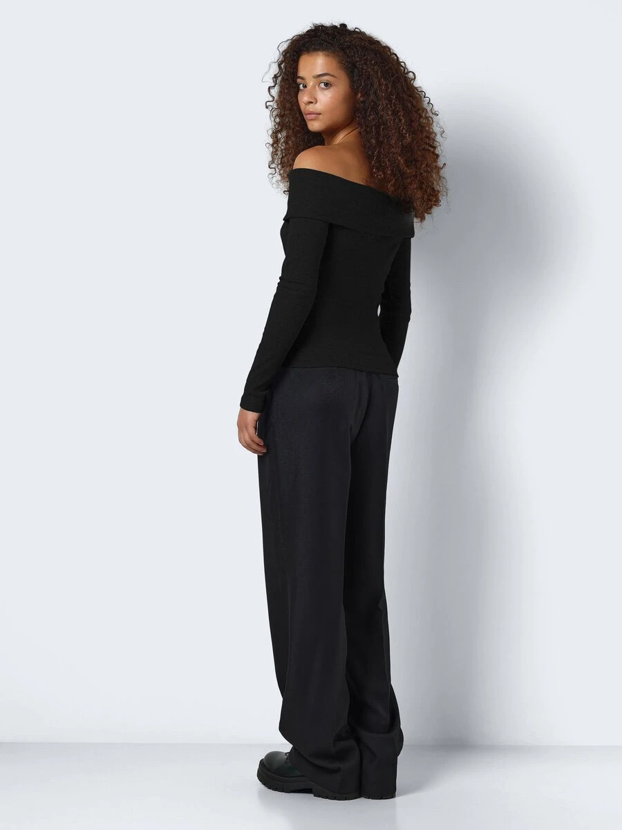 Noisy May LONG SLEEVED OFF-SHOULDER TOP - Image 4
