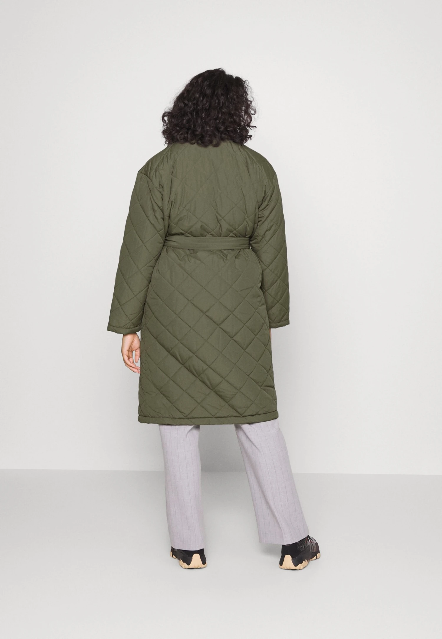 Nmulla Long Quilted Belt Jack - Classic Coat - Image 3